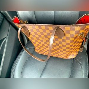 Louis Vuitton Neverfull MM